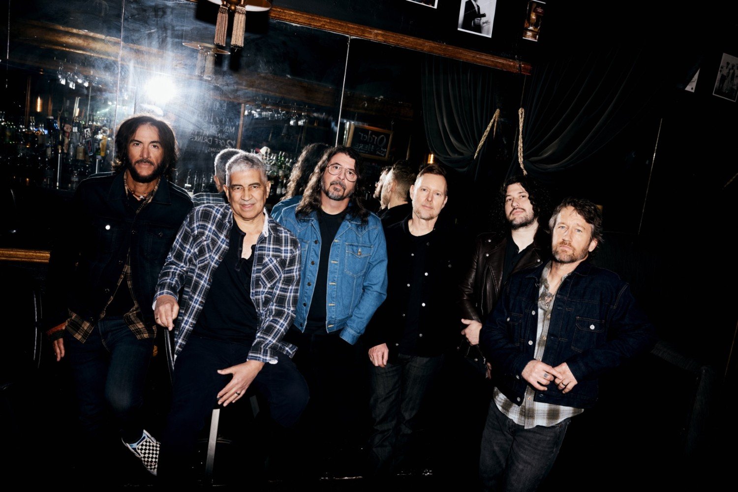 Foo Fighters: Αποκάλυψη ζόμπι και λουτρό αίματος στο video του «Spit Shine» – Σε σκηνοθεσία Dave Grohl