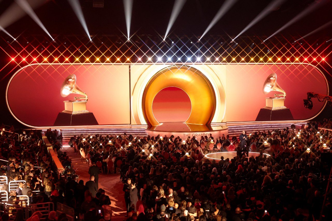 Grammy 2027: Ανακοινώθηκαν οι ημερομηνίες για την τελετή απονομής και τις υποψηφιότητες των βραβείων