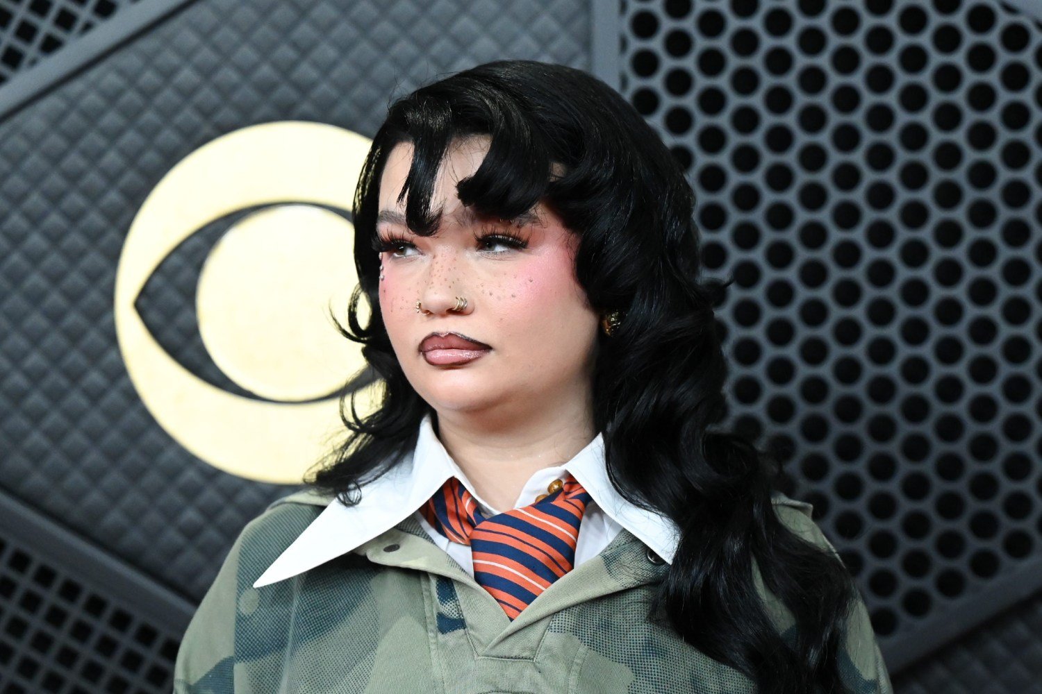 Lola Young: Το «τρομερό άγχος» για την εμφάνιση στα Grammy μετά την περιπέτεια υγείας – «Εδώ ανήκω»