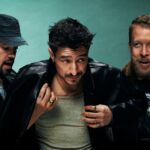 Mumford & Sons: Η επιστροφή στο «ρινγκ» με το «Prizefighter», η «νεράιδα» Gracie Abrams και η μάχη για την αυθεντικότητα