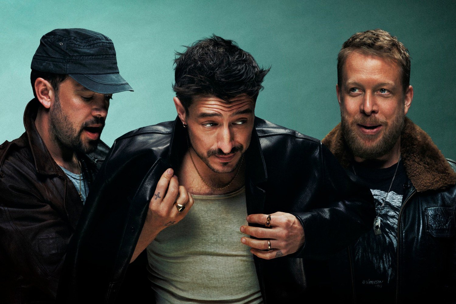 Mumford & Sons: Η επιστροφή στο «ρινγκ» με το «Prizefighter», η «νεράιδα» Gracie Abrams και η μάχη για την αυθεντικότητα