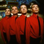 Kraftwerk: Μια εντυπωσιακή επετειακή επανέκδοση για τα 50 χρόνια του εμβληματικού «Radio-Activity»