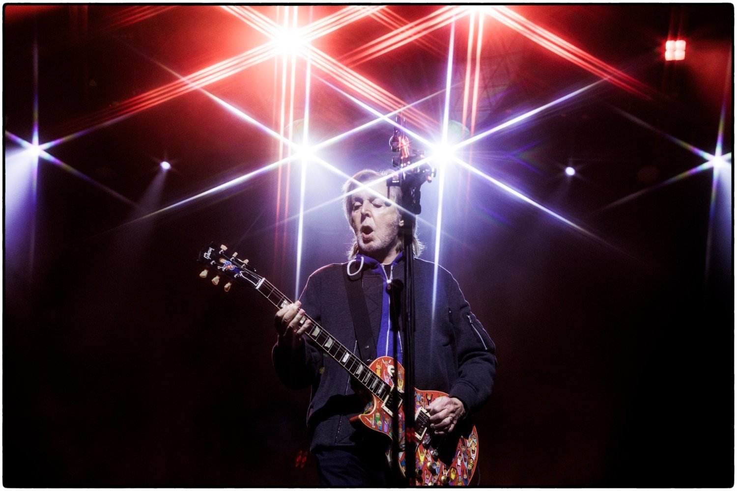 Paul McCartney: Μία μυθική βραδιά στο Χόλιγουντ που ξύπνησε τη μαγεία της Beatlemania