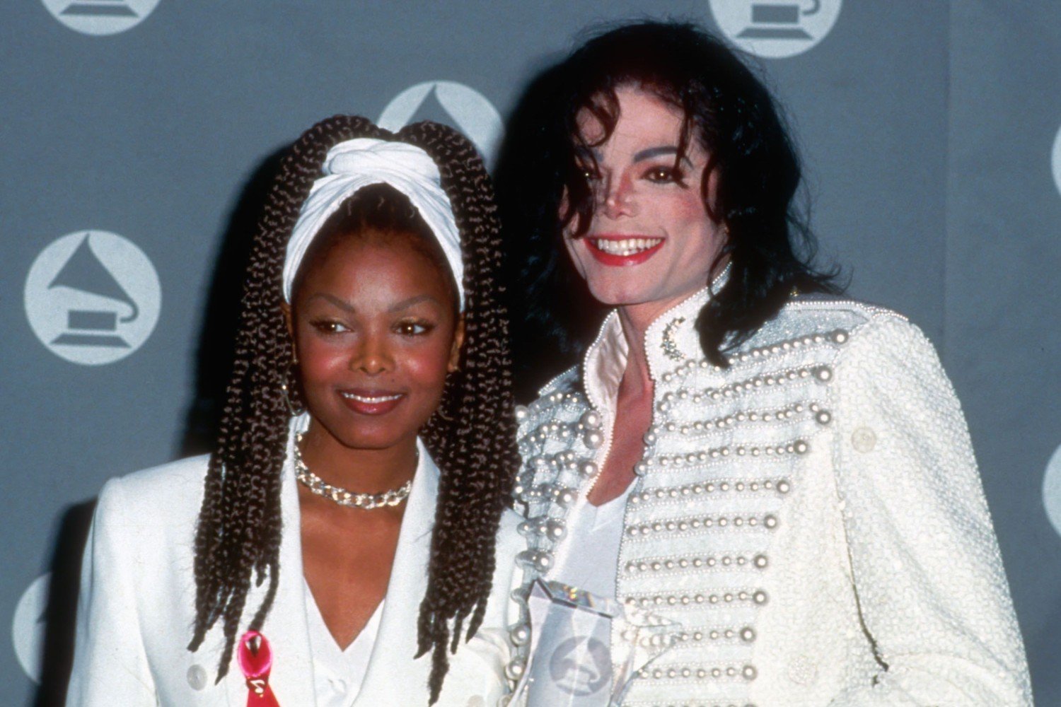 Η Janet Jackson αρνήθηκε να συμπεριληφθεί στη βιογραφική ταινία του Michael Jackson – Paris Jackson:«Πολλές ανακρίβειες»