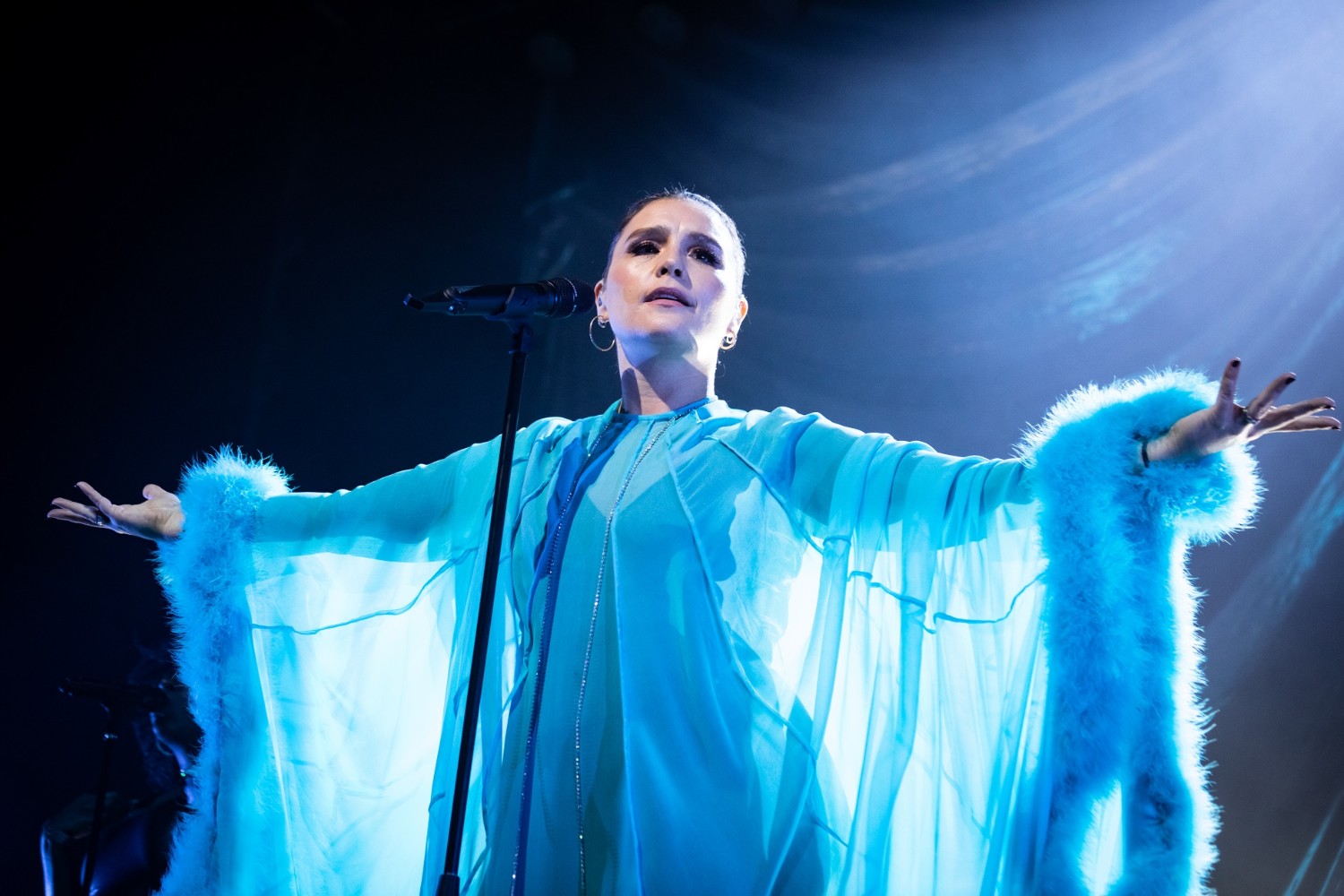 Jessie Ware: Γιατί η Lady Gaga είναι το απόλυτο πρότυπο για την πρώτη μεγάλη περιοδεία της
