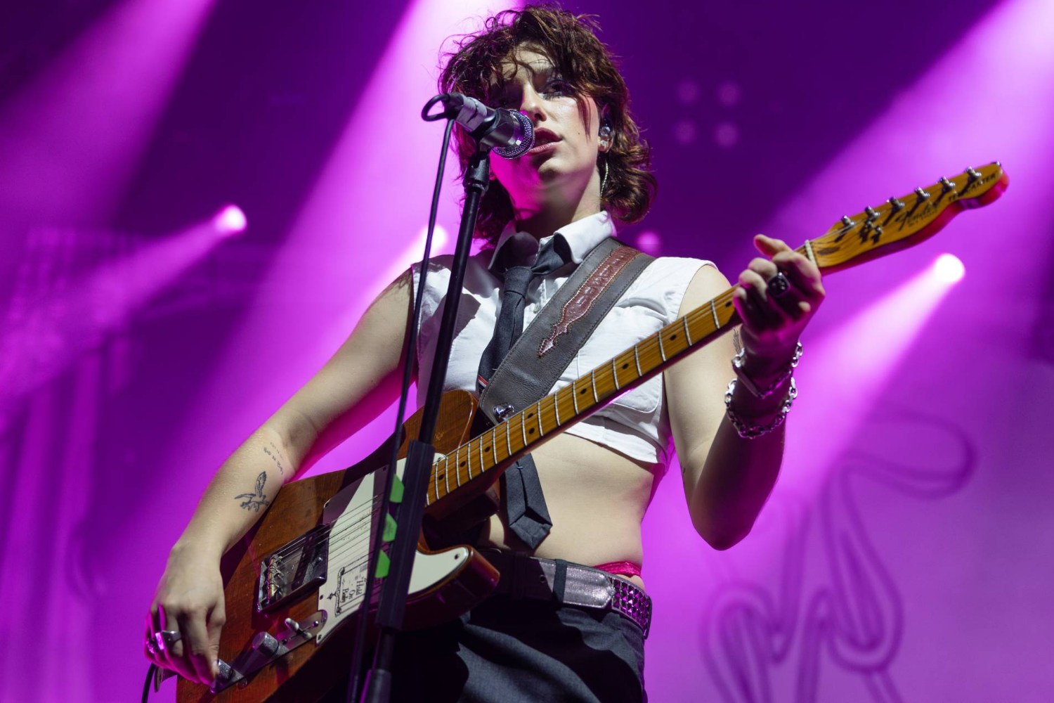 King Princess: Το θεατρικό ντεμπούτο στο «Girl, Interrupted» και η συνεργασία – έκπληξη με την Aimee Mann