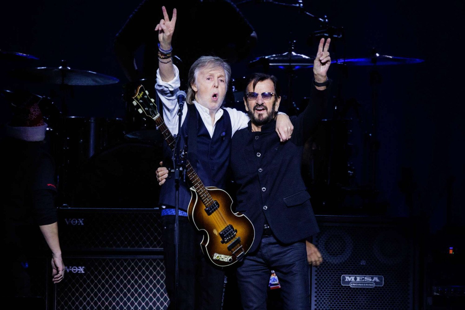 Paul McCartney και Ringo Starr γυρίζουν στις γειτονιές του Λίβερπουλ μέσα από το ιστορικό ντουέτο «Home to Us»