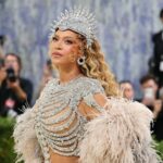 Beyoncé: Έκλεψε τις εντυπώσεις στο Met Gala 2026 – Η εκθαμβωτική εμφάνισή της