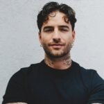 Maluma: Το νέο άλμπουμ «Loco X Volver» είναι μία συναισθηματική κατάθεση ψυχής