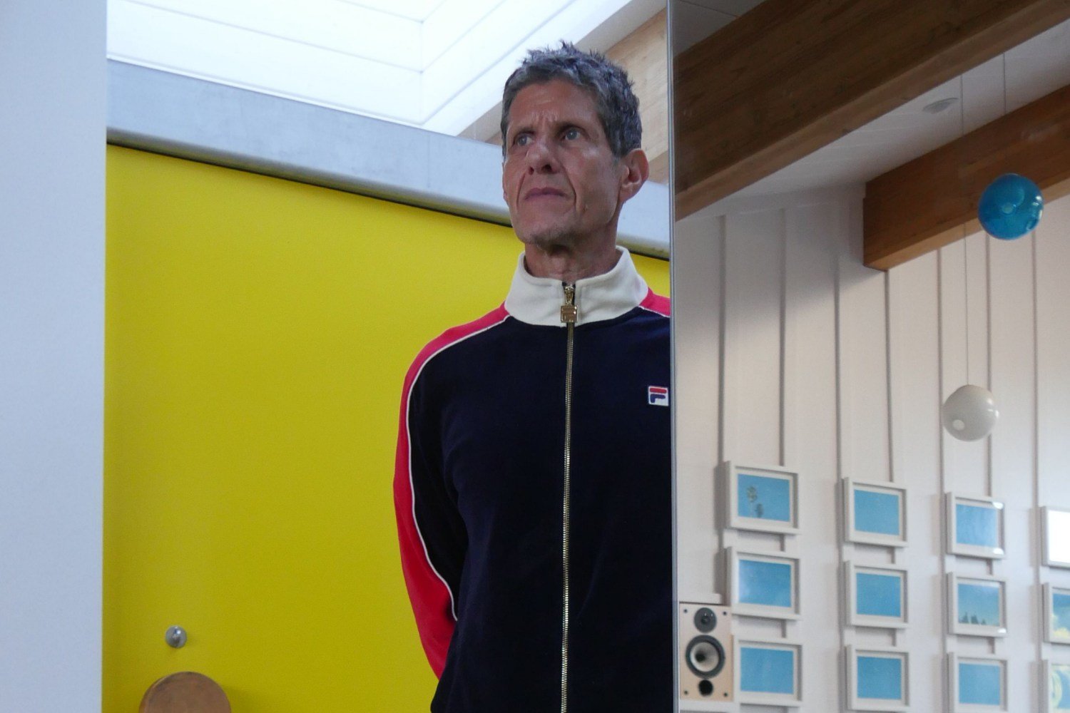 Ο Mike D των Beastie Boys κυκλοφορεί το πρώτο σόλο τραγούδι του «Switch Up» και αψηφά κάθε κανόνα