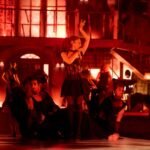Ariana Grande: Έδωσε μάθημα επαγγελματισμού όταν την «πρόδωσε» το μικρόφωνο στη σκηνή