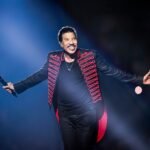 Lionel Richie: Επέστρεψε στη σκηνή μετά την περιπέτεια της υγείας του