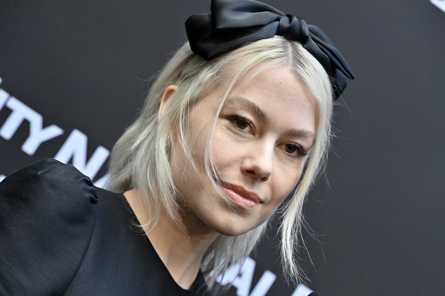Phoebe Bridgers: Τέλος εποχής για τη Saddest Factory – Έχασε το όνομα της δισκογραφικής εταιρείας της