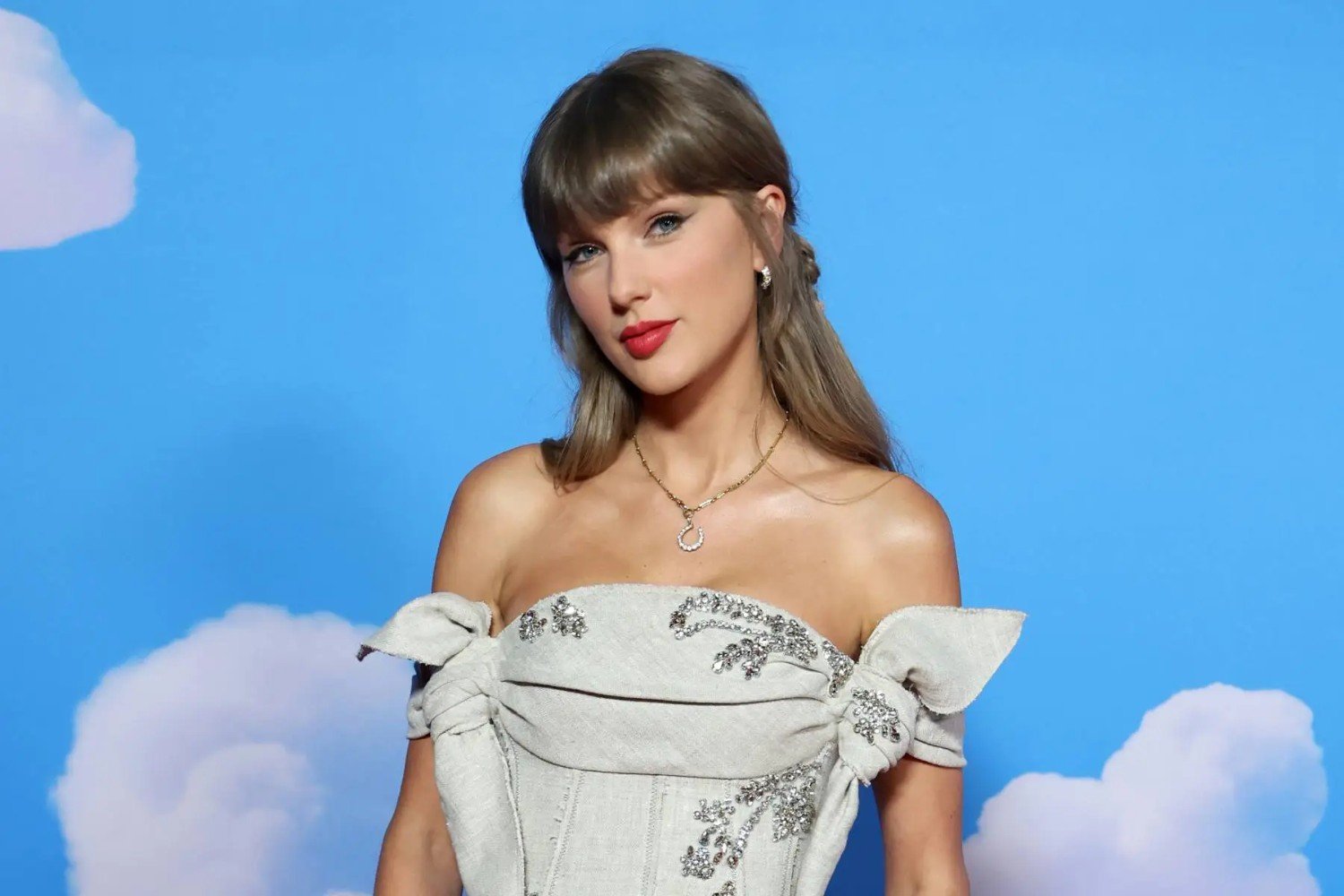 Taylor Swift: Είναι το «I Knew It, I Knew You» από το «Toy Story 5» το εισιτήριό της για το πρώτο της Όσκαρ;