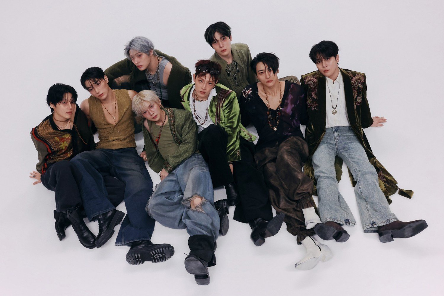 ATEEZ: Κατακτούν την κορυφή του Billboard 200 με το «GOLDEN HOUR : Part.5» και σπάνε κάθε ρεκόρ για τη φετινή δεκαετία
