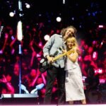 Snow Patrol και Kylie Minogue δίνουν στο «These Alarms» την πιο αληθινή μορφή του πάνω στη σκηνή