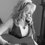 Πέθανε η θρυλική Dolly Parton σε ηλικία 80 ετών