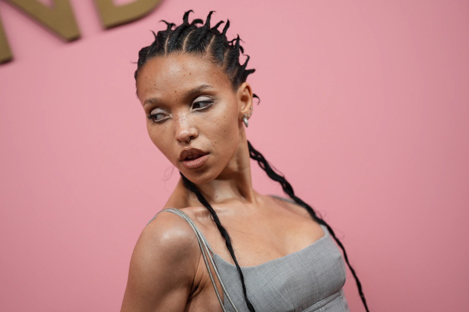 Η FKA Twigs κέρδισε τον πρώτο γύρο στη δικαστική διαμάχη για το όνομά της