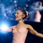Ariana Grande: Το απρόοπτο αμέσως μετά το φινάλε του «Eternal Sunshine Tour» – Παγιδεύτηκε σε ασανσέρ
