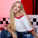Freya Skye: Το νέο single «bad taste» είναι ένας ύμνος στις λάθος επιλογές που μας γοητεύουν