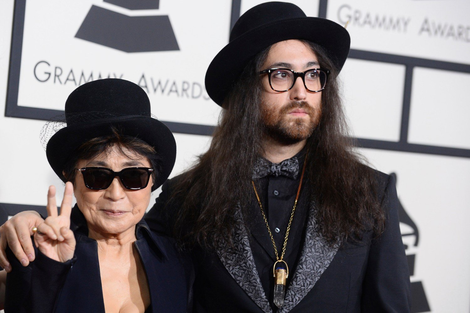 Γεννήθηκε το πρώτο εγγόνι του John Lennon και της Yoko Ono – Ο Sean Ono Lennon και η Charlotte Kemp Muhl έγιναν γονείς: