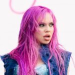 Η ADÉLA ευχαριστεί την Karol G για τη στήριξη στο «Nicole Kidman»: «Μπορεί να βάλω τα κλάματα»