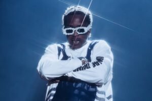 A$AP Rocky: Ταξίδι πάνω από τα σύννεφα με το ψυχεδελικό video του «Shroom Clouds»