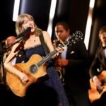Taylor Swift: Παρουσίασε πρώτη φορά ζωντανά το «The Fate Of Ophelia» στο Μουσείο της Ακαδημίας Κινηματογράφου